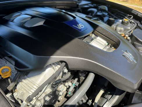 Used 2015 Maserati Quattroporte S Q4 image 22