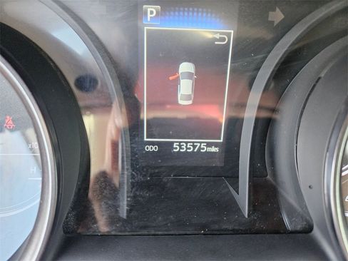 Used 2024 Toyota Camry SE image 19