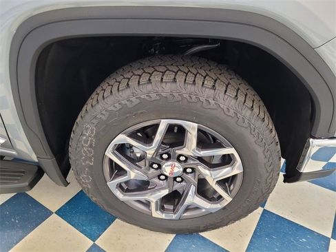 New 2026 GMC Sierra 1500 SLT w/ SLT Premium Plus Package image 15