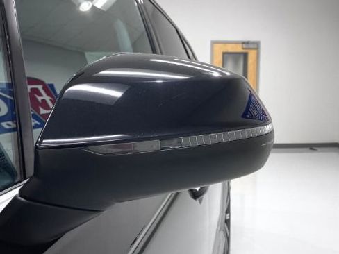 Used 2017 Audi Q7 3.0T Premium Plus image 7