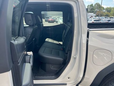 New 2026 GMC Canyon Elevation w/ Convenience Package AWD/4WD image 11