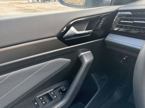 New 2026 Volkswagen Jetta SEL image 19