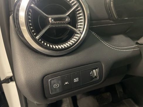 Used 2024 Chevrolet Blazer EV LT image 17