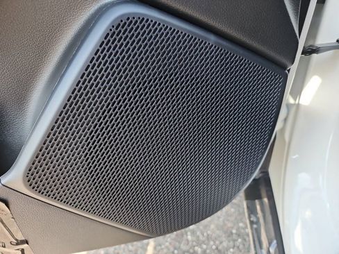 New 2025 Kia Soul LX image 13