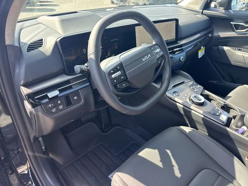 New 2026 Kia Sportage SX Prestige image 10