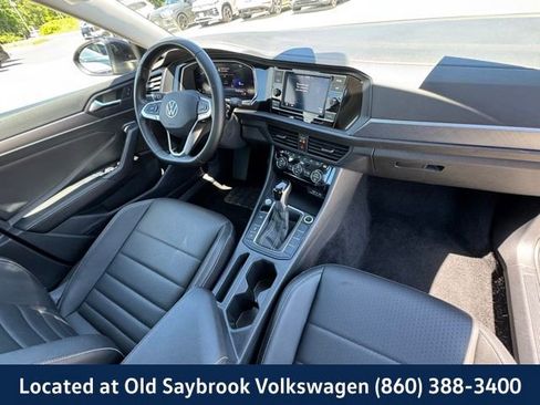 Used 2024 Volkswagen Jetta SE FWD image 26
