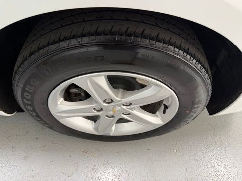 Used 2022 Chevrolet Malibu LS image 9