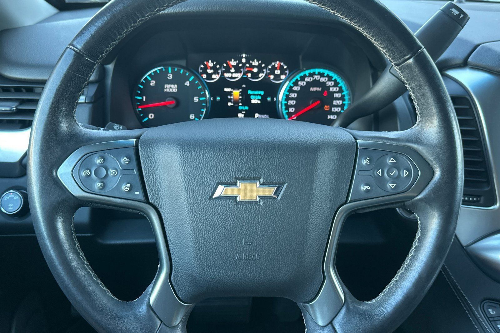 Used 2020 Chevrolet Tahoe Premier AWD/4WD image 35
