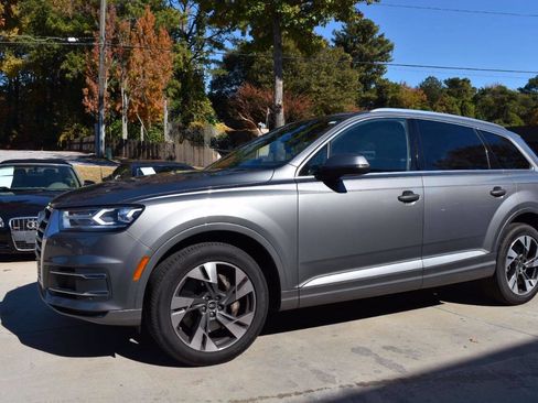 Used 2017 Audi Q7 2.0T Premium AWD/4WD image 6