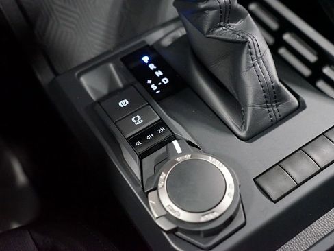 Certified 2025 Toyota Tacoma SR image 23