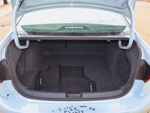 Certified 2025 Volkswagen Jetta SEL image 10