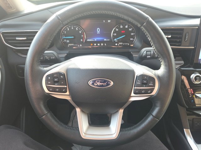 Used 2023 Ford Explorer Limited w/ Limited Technology Package AWD/4WD image 37