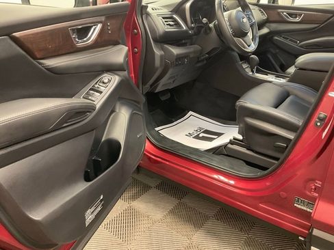 Used 2023 Subaru Ascent Touring image 8