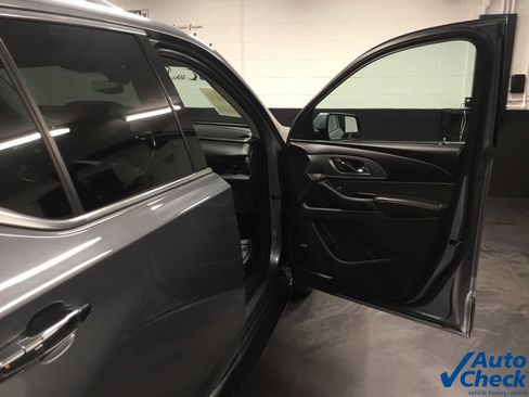 Used 2020 Chevrolet Traverse Premier w/ LPO, 'HIT The Road' Package AWD/4WD image 44