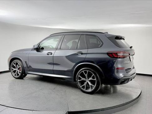 Used 2022 BMW X5 sDrive40i w/ M Sport Package RWD image 6
