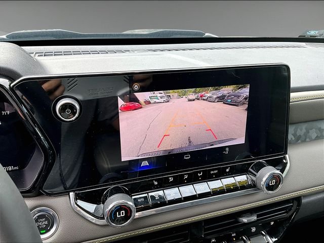 Used 2024 Chevrolet Colorado ZR2 AWD/4WD image 26
