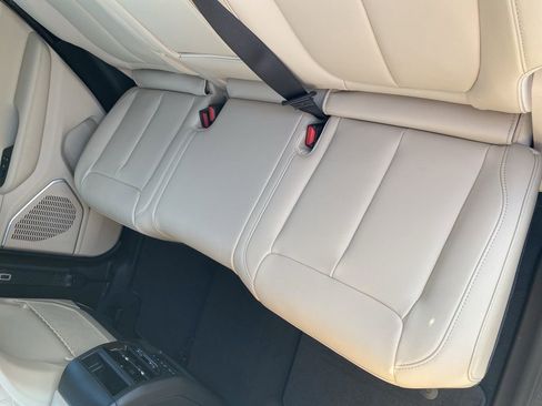 New 2026 Jeep Grand Cherokee Limited image 37