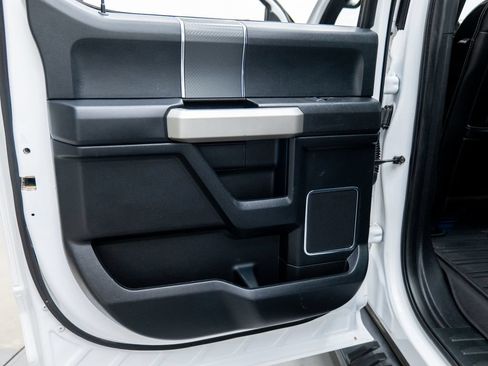 Used 2018 Ford F150 Lariat w/ Equipment Group 502A Luxury AWD/4WD image 57