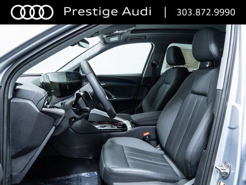Used 2025 Audi Q5 Premium w/ Convenience Package AWD/4WD image 5