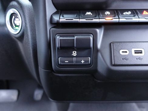 Used 2023 Chevrolet Silverado 1500 Custom w/ LPO, Dark Essentials Package image 40