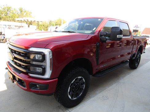 Used 2024 Ford F250 Lariat w/ Lariat Ultimate Package image 4