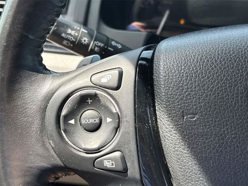 Used 2018 Honda Pilot Touring image 24