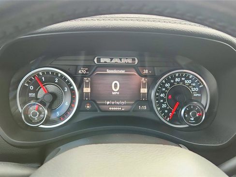 Used 2020 RAM 2500 Laramie image 31