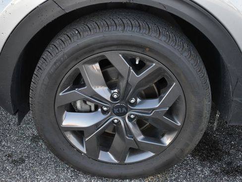 Used 2022 Kia Sportage Nightfall Edition image 10