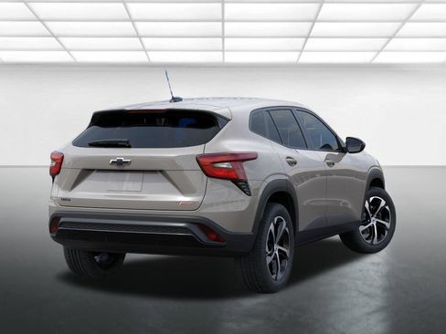 New 2026 Chevrolet Trax RS w/ Driver Confidence Package FWD image 5
