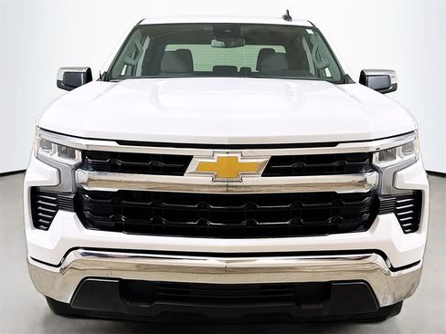 Certified 2025 Chevrolet Silverado 1500 LT image 2