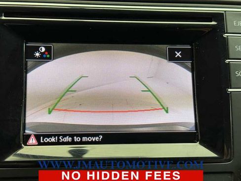 Used 2017 Volkswagen Tiguan Limited w/ Alloy Wheels Package image 29