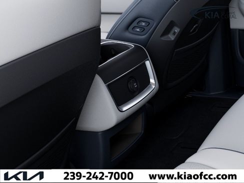 New 2026 Kia Carnival EX FWD image 26