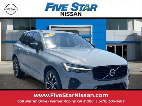 Used 2024 Volvo XC60 B5 Plus w/ Protection Package Premier AWD/4WD image 1