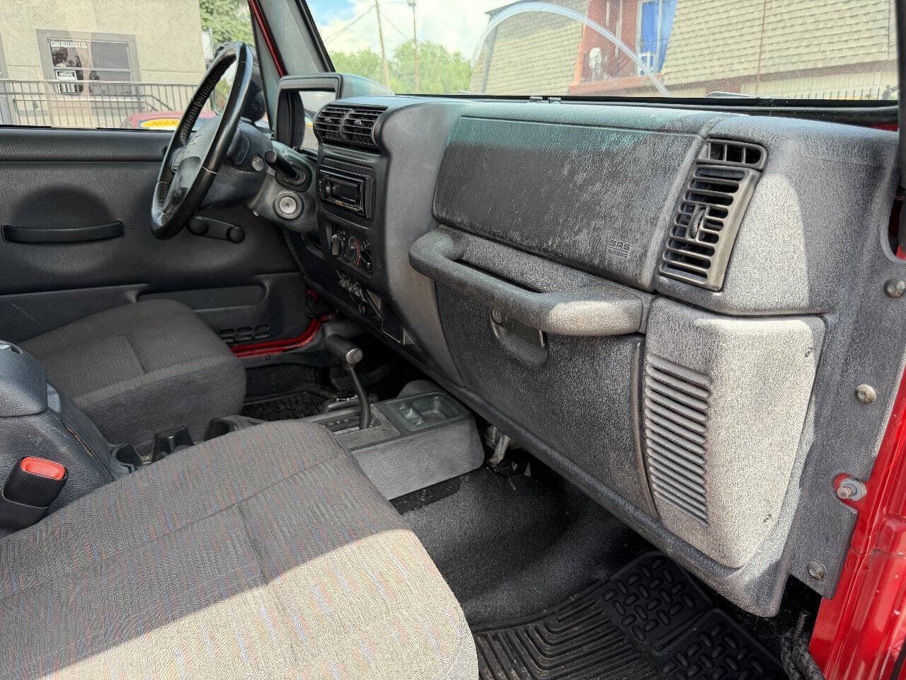 Used 2004 Jeep Wrangler 4WD image 13
