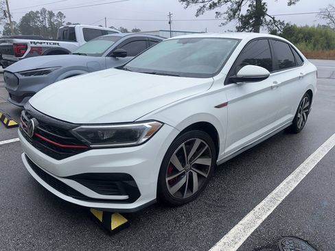 Used 2020 Volkswagen Jetta GLI image 1