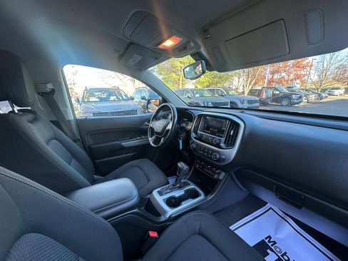 Used 2019 Chevrolet Colorado LT w/ LT Convenience Package image 22