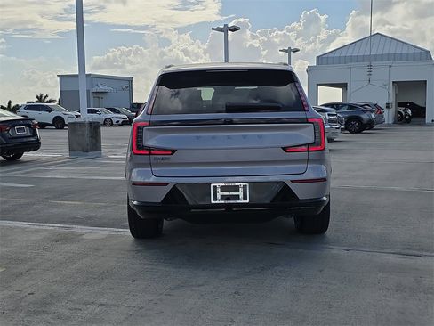 New 2026 Volvo EX90 Plus image 5