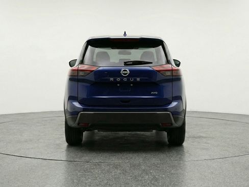 Used 2025 Nissan Rogue SV image 7