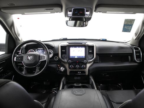 Used 2022 RAM 1500 Laramie AWD/4WD image 17