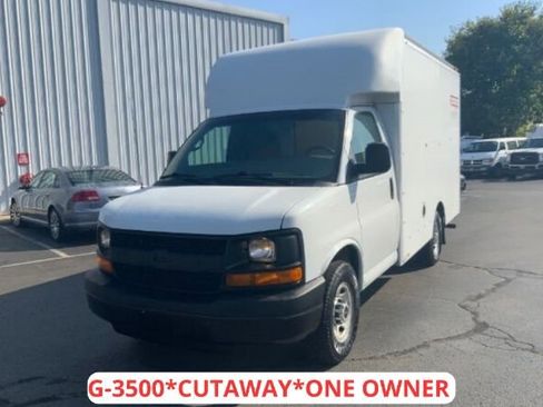 Used 2013 GMC Savana 3500 image 1