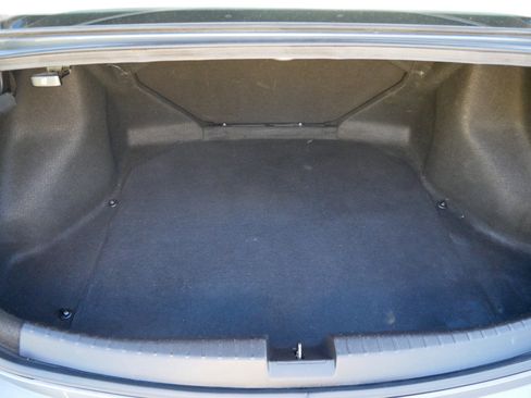 Used 2013 Acura ILX w/ Premium Package image 18