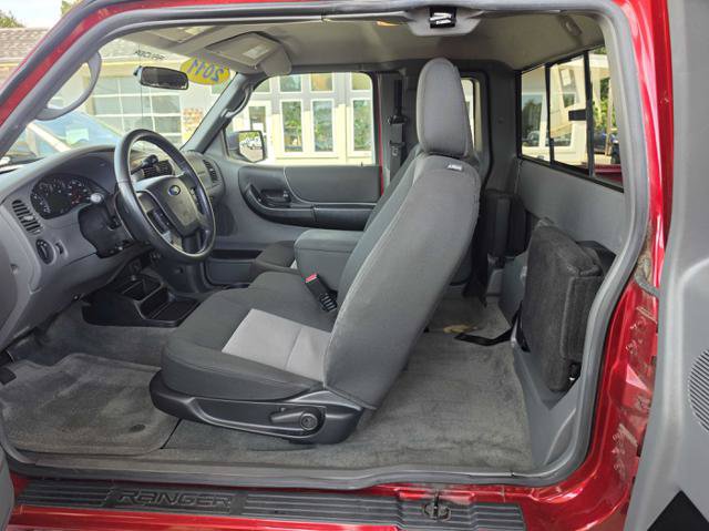 Used 2011 Ford Ranger XLT w/ Bright Trim Group RWD image 12