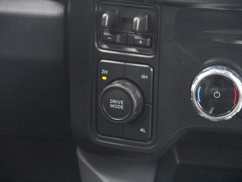 Certified 2025 Ford F350 Lariat w/ Lariat Ultimate Package image 22