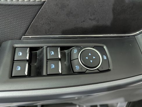 Used 2025 Ford F150 XLT w/ Equipment Group 301A Standard image 15