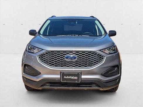 New 2024 Ford Edge SE image 6