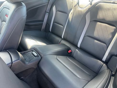 Used 2016 Chevrolet Camaro SS RWD image 28