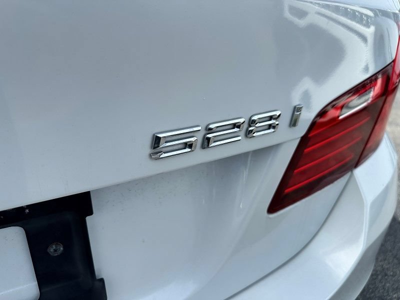 Used 2015 BMW 528i Sedan RWD image 35