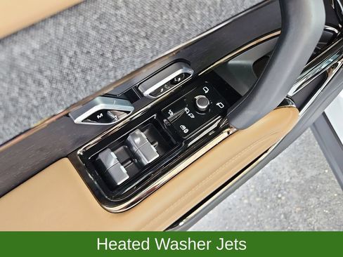 Used 2025 Land Rover Range Rover Sport SE AWD/4WD image 27