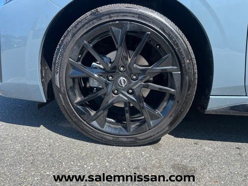 Certified 2025 Nissan Sentra SR w/ Midnight Edition FWD image 27
