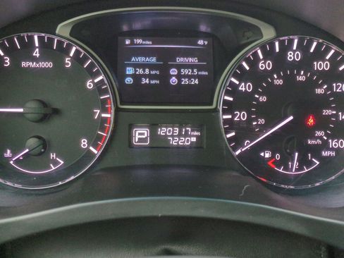 Used 2014 Nissan Altima 2.5 SV image 23